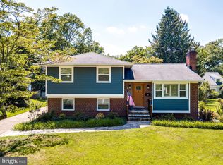 12 Sullivan Dr, Severna Park, MD 21146