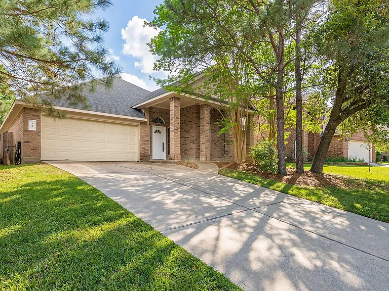 138 Bryce Branch Cir — Photo 1