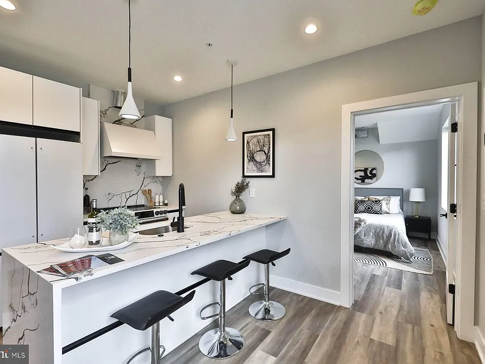 1612 Cambridge St #-306