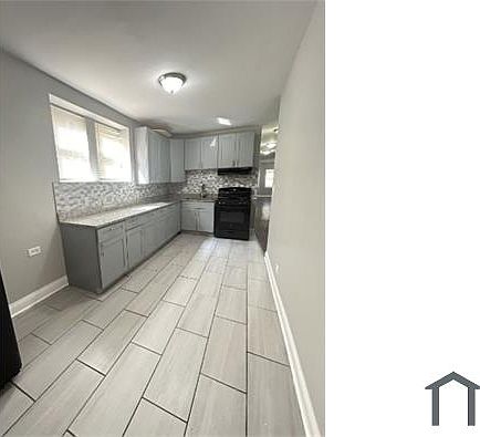 5th image of 7653 S Essex Ave APT 1