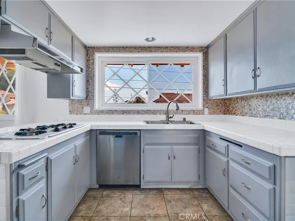 3651 Greve Dr, Rancho Palos Verdes, CA 90275