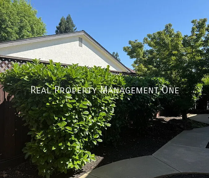 4682 Laramie Gate Ct — Photo 47