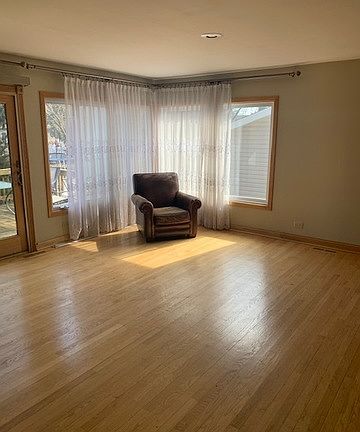 5th image of 105 N Ott Ave