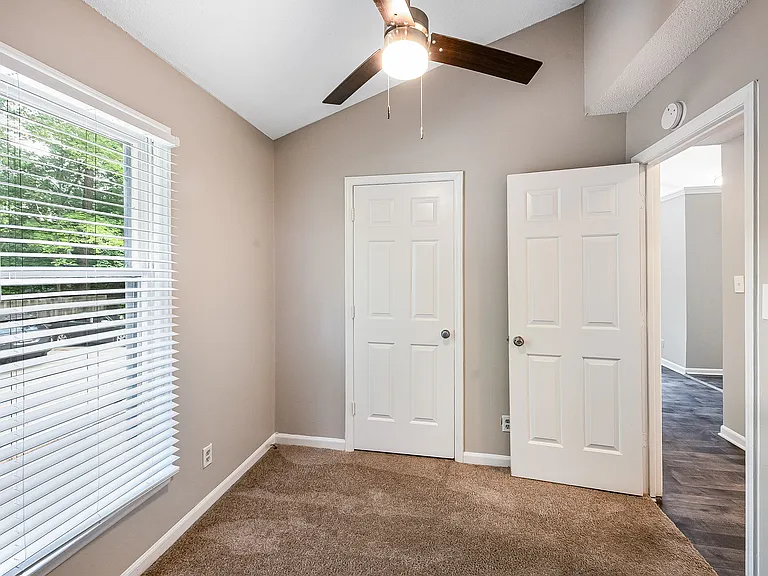 3010 Sherrill Ave #3010 — Photo 35