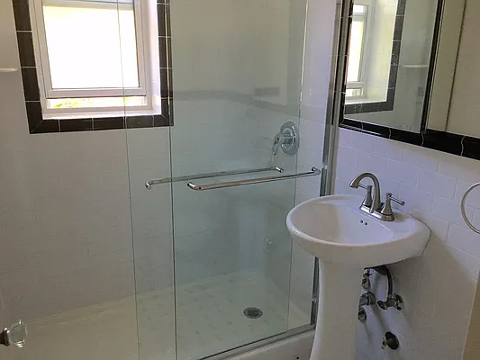 Rented by Showcase Realty | media 4