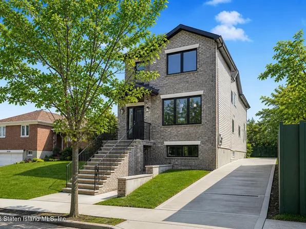 219 Barnard Ave, Staten Island, NY 10307
