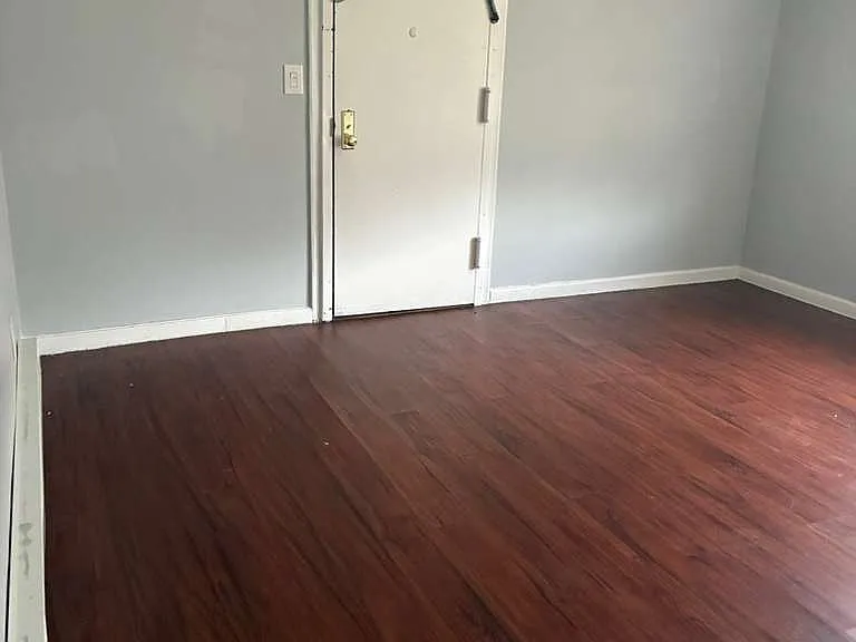 16 Stanley Pl #5 — Photo 6