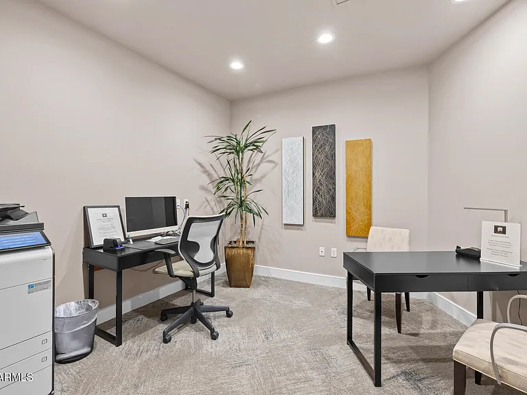 2211 E Camelback Rd #207 — Photo 52