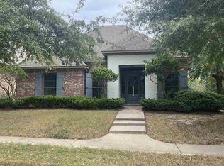 100 Bassett Ln, Madison, MS 39110