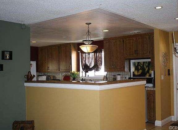 2nd image of 6042 Belle Ave