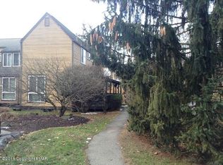 40A Palmer Dr, Shawnee On Delaware, PA 18356