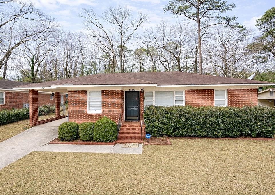 1st image of 4513 Gladys Dr