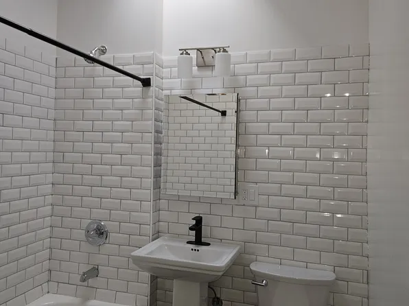 175 Malcolm X Boulevard image 10 of 10