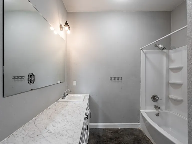 118 E County Road 120 — Photo 14