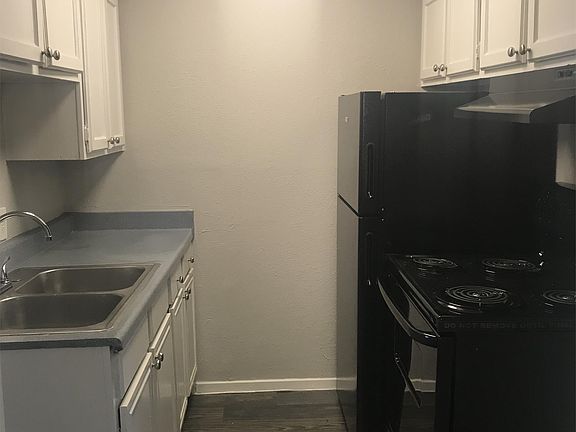 2nd image of 706 N Ewing Ave APT 117