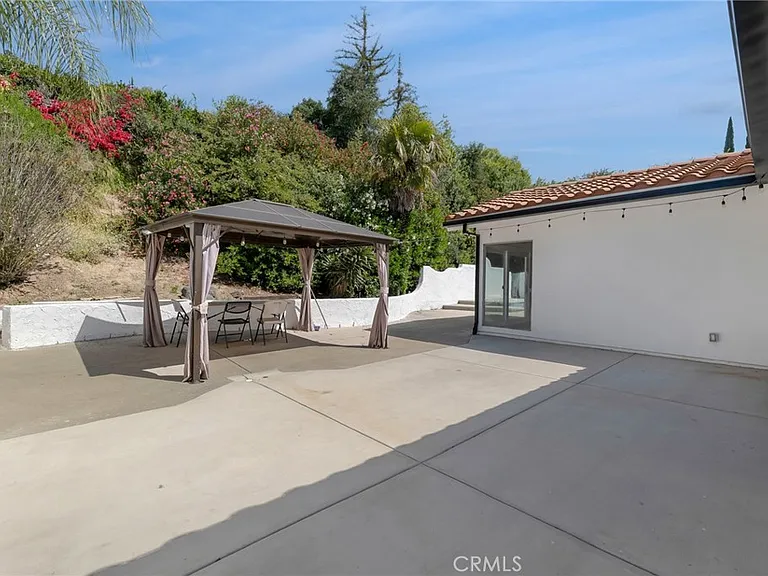 4316 Topanga Canyon Blvd — Photo 34