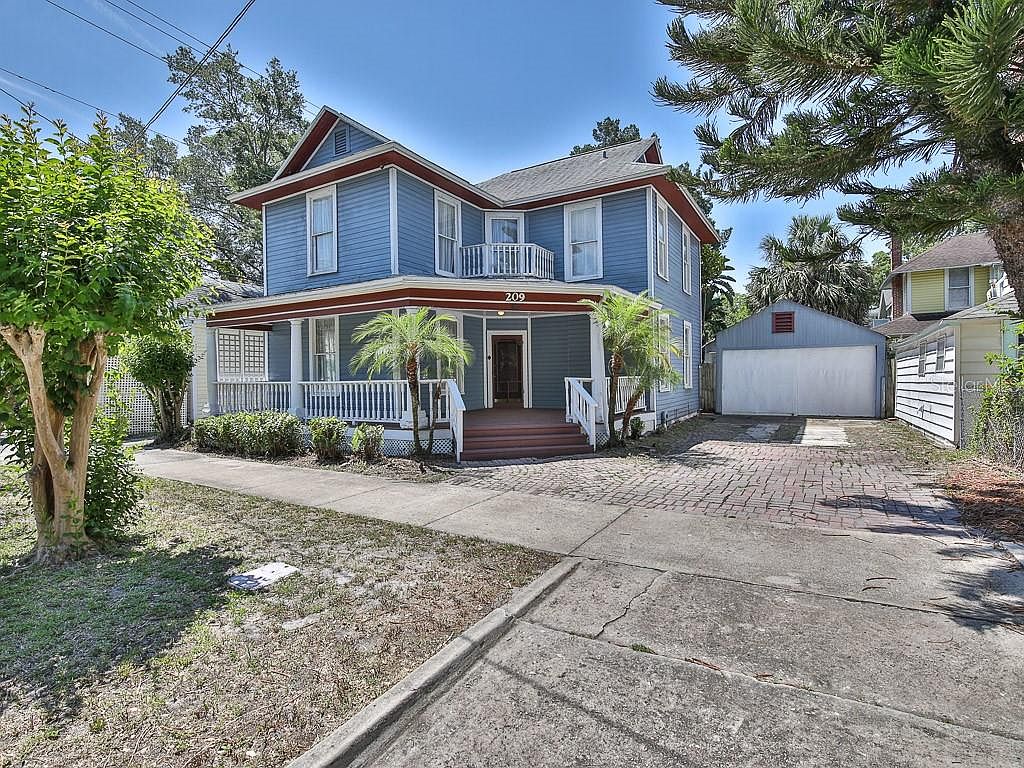 209 E 4th St Sanford FL 32771 Zillow