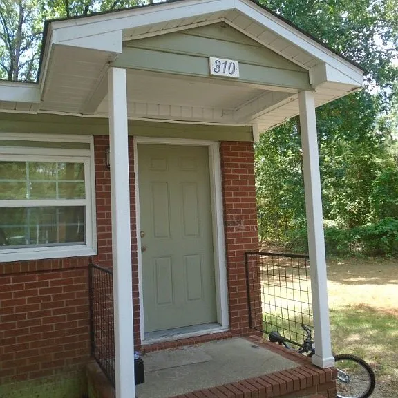 310 Old Shaw Rd — Photo 2