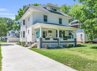 1207 W Church St, Champaign, IL 61821