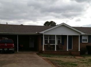 122 Springer Dr, Tuscumbia, AL 35674