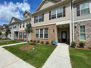 4374 Sunny Oak Ln, Norcross, GA 30071