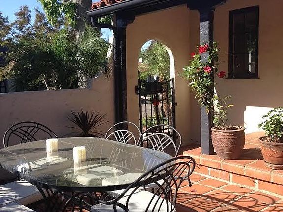 enclosed front patio