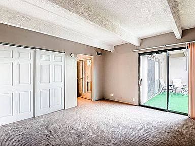 2nd image of 1433 N Williams St #Penthouse 6