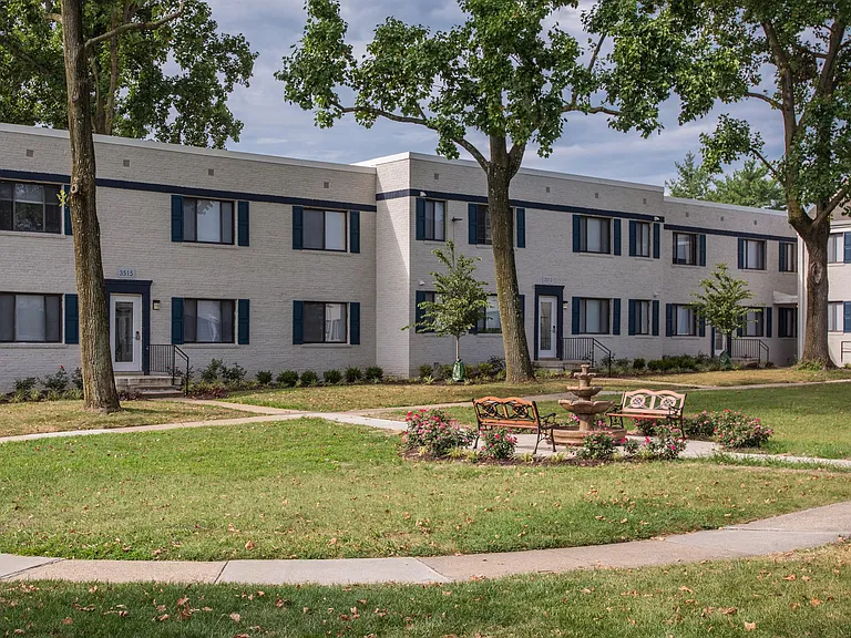 Residences at Silver Hill — Photo 23