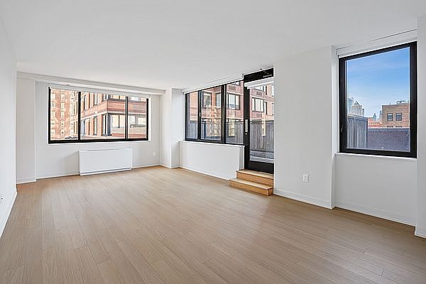 1st image of 1 Columbus Pl APT N8f