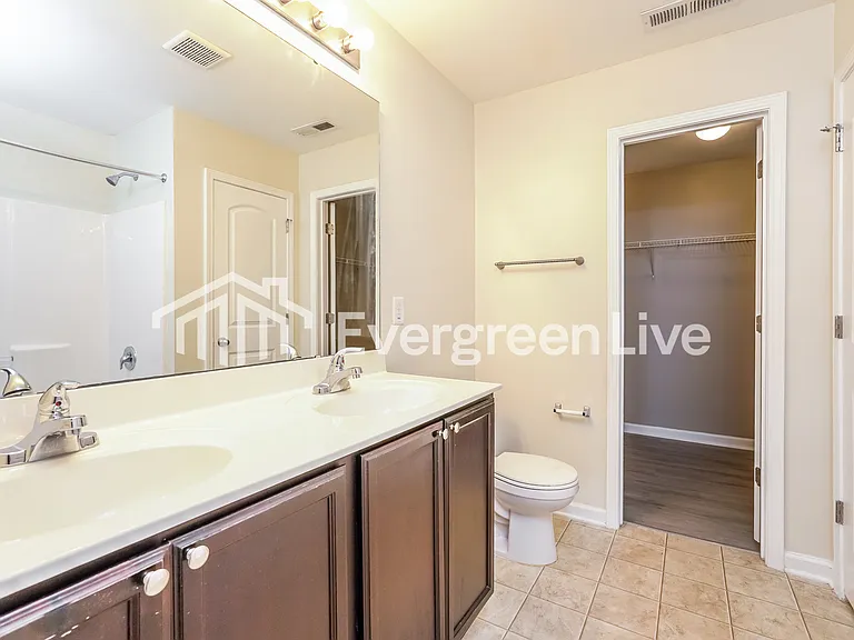 364 Kendall Dr — Photo 9