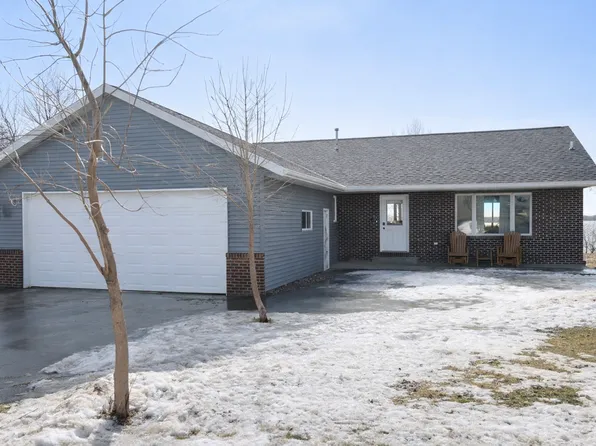 15993 154th St NE, Hawick, MN 56273