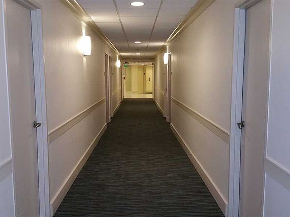 5th image of 3901 S Ocean Dr APT 5N