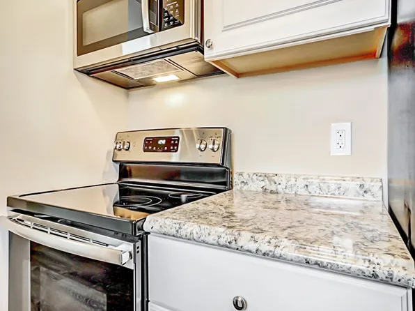 Village Square Apartments, 6218 Cheviot Rd #Vs-6234-5, Cincinnati, OH 45239