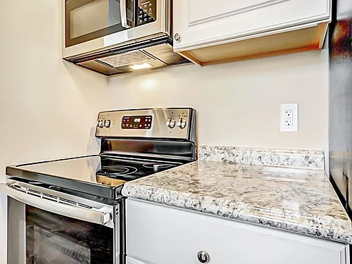 Village Square Apartments Photo 1