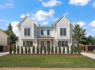 1870 Doney Rd #101, Central Saanich, BC V8M1K6