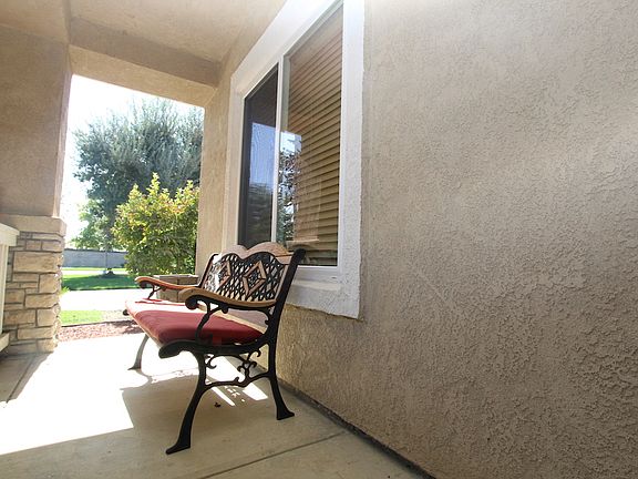 4th image of 117 N Boise Ct
