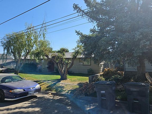 2nd image of 608 Ravine Dr