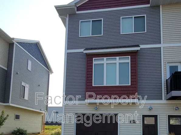2188 Rolling Green Trl, North Mankato, MN 56003