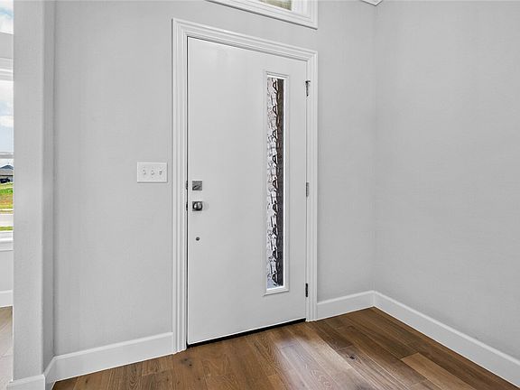 3rd image of 2312 Charles St