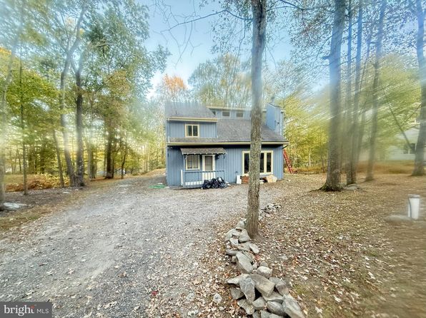 1049 Alpine Dr