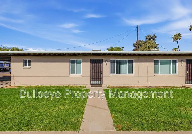 1921 E Osborn Rd — Photo 1