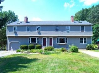 302 Farm St, Bellingham, MA 02019