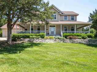 1116 Morgan Ln, Manhattan, KS 66503