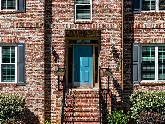 5th image of 248 Silverleaf Dr