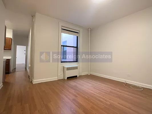 1st image of 240 W 104th St APT 6A