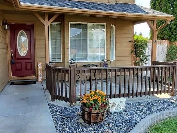 2nd image of 5303 Valdez Ln