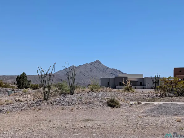 225 Mesa Grande Rd, Elephant Butte, NM 87935