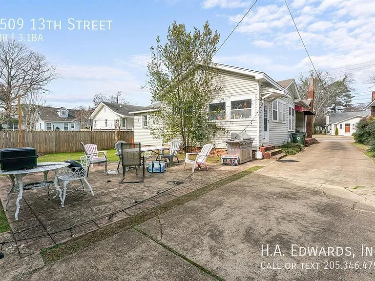 1509 13th St — Photo 3