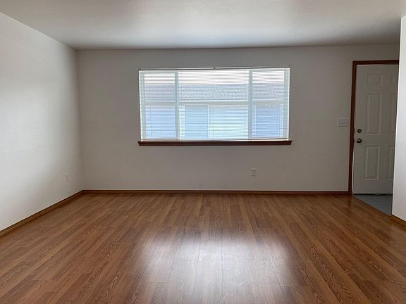 2nd image of 15713 63rd Street Ct E APT B