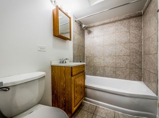 410 E 107th St APT 1B, Chicago, IL